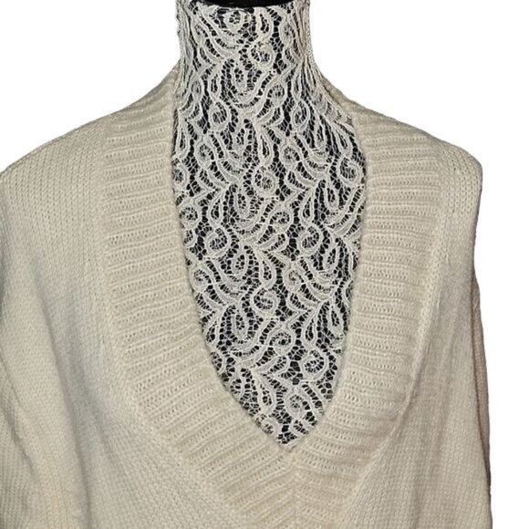 Zara Knit Womens Oversized Off-White Long Sleeve V-Neck Sweater L - Picture 2 of 6